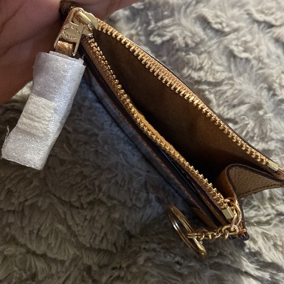 New! - Picture 2 of 3